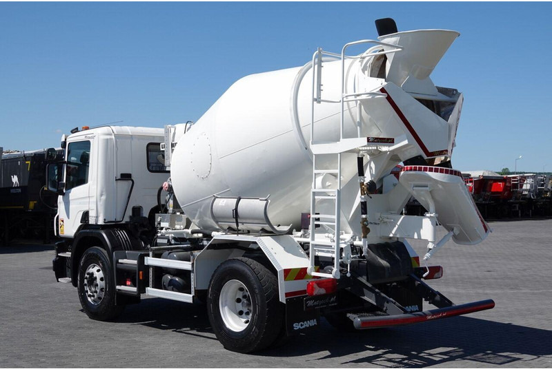 Scania P 320 / BETONOMIESZARKA / GRUSZKA / 6 m3 / EURO 6 - شاحنة خلاطة خرسانة: صور 3 Scania P 320 / BETONOMIESZARKA / GRUSZKA / 6 m3 / EURO 6 - شاحنة خلاطة خرسانة: صور 3