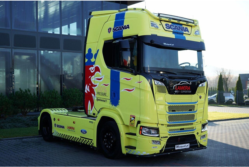 Scania S 520 / V8 / RETARDER / I-PARK COOL / FULL AIRMATIC / SKÓRY / - شاحنة جرار: صور 4 Scania S 520 / V8 / RETARDER / I-PARK COOL / FULL AIRMATIC / SKÓRY / - شاحنة جرار: صور 4