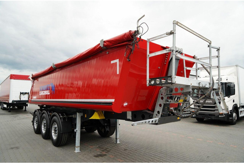 Schmitz Cargobull WYWROTKA / ALUMINIOWA / 24 m3 / 2021 ROK / OPONY 100% / WAGA: 51 - قلابة نصف مقطورة: صور 2 Schmitz Cargobull WYWROTKA / ALUMINIOWA / 24 m3 / 2021 ROK / OPONY 100% / WAGA: 51 - قلابة نصف مقطورة: صور 2