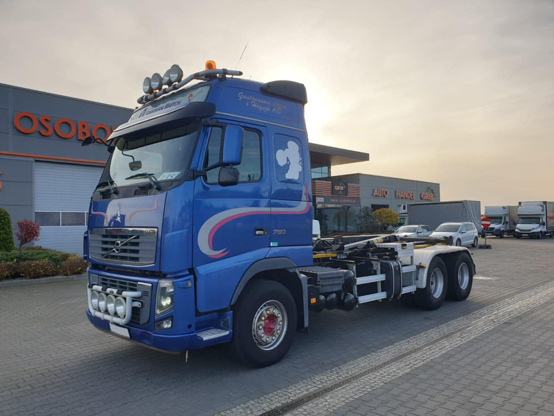 Volvo FH 16 750 - شاحنة ذات الخطاف: صور 1 Volvo FH 16 750 - شاحنة ذات الخطاف: صور 1