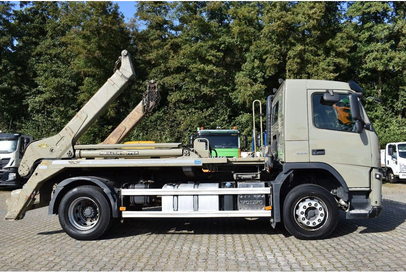 Volvo FM 330 BL - Meiller AK 12 LTD Absetzkipper - شاحنات قابلة للفك شاحنة: صور 4 Volvo FM 330 BL - Meiller AK 12 LTD Absetzkipper - شاحنات قابلة للفك شاحنة: صور 4
