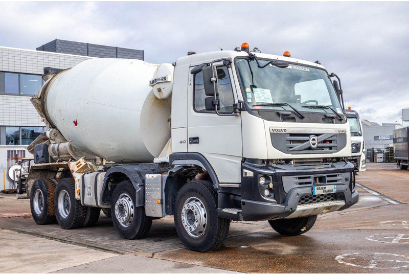 Volvo FMX 410 +LIEBHERR9M³ - شاحنة خلاطة خرسانة: صور 3 Volvo FMX 410 +LIEBHERR9M³ - شاحنة خلاطة خرسانة: صور 3