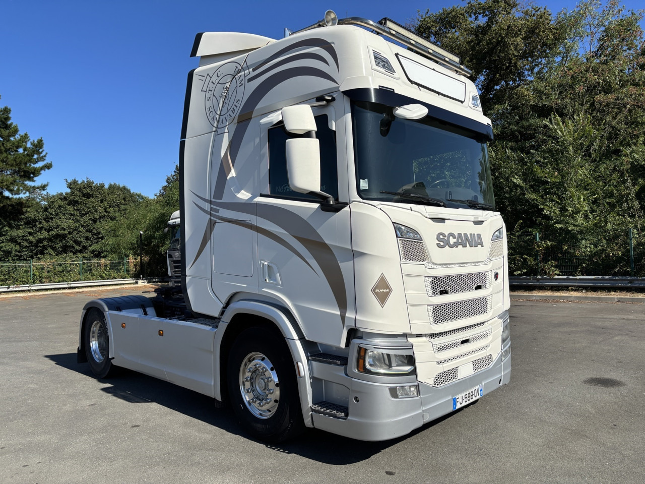 SCANIA R 450 A4x2NB - شاحنة جرار: صور 1 SCANIA R 450 A4x2NB - شاحنة جرار: صور 1