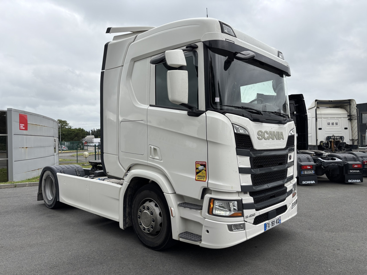 SCANIA R 450 A4x2NB - شاحنة جرار: صور 2 SCANIA R 450 A4x2NB - شاحنة جرار: صور 2