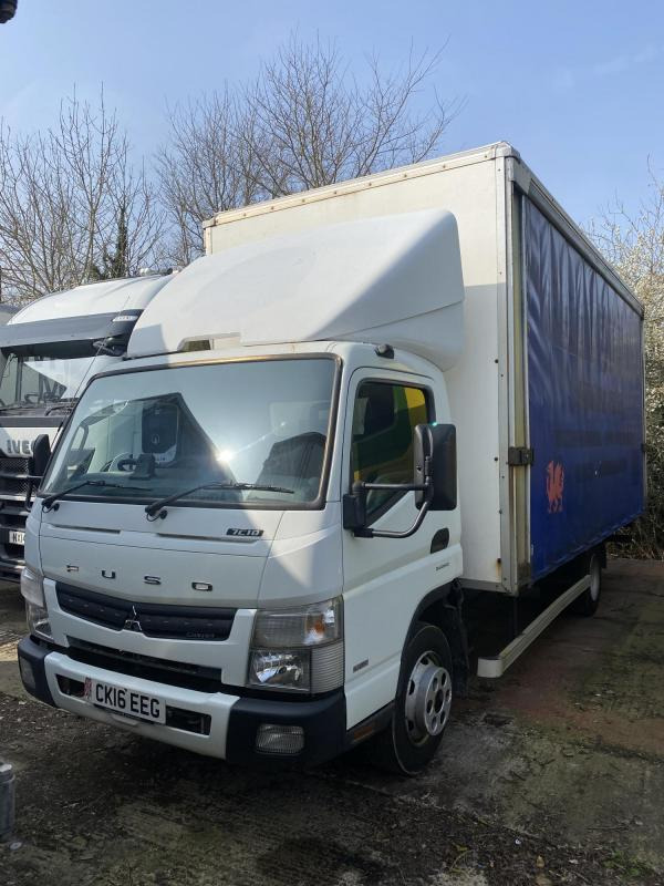 Mitsubishi Canter 7C18 7.5 Ton 18 ft Curtainsider - شاحنة ستارة: صور 2 Mitsubishi Canter 7C18 7.5 Ton 18 ft Curtainsider - شاحنة ستارة: صور 2