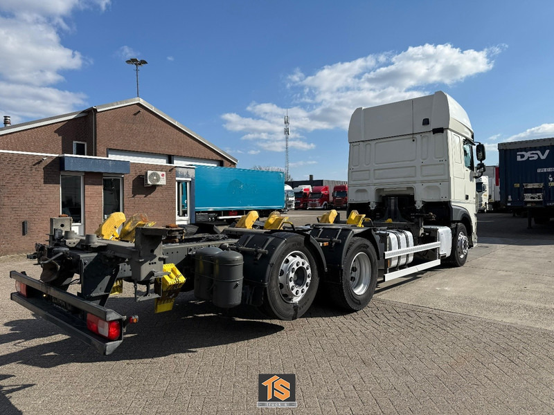 DAF XF 480 FAN SSC - LBW - RETARDER - BDF - KLIMA - GERMAN TRUCK - TOP! - شاحنات الحاويات / جسم علوي قابل للتغيير شاحنة: صور 4 DAF XF 480 FAN SSC - LBW - RETARDER - BDF - KLIMA - GERMAN TRUCK - TOP! - شاحنات الحاويات / جسم علوي قابل للتغيير شاحنة: صور 4