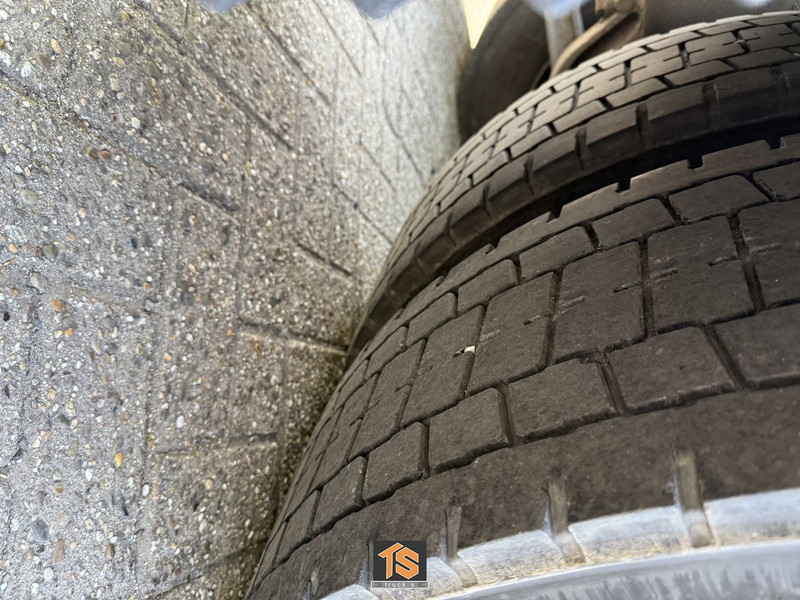 MAN TGX 400 - MANUAL - EURO 6 - 2 TANKS - TOP TRUCK - شاحنة جرار: صور 5 MAN TGX 400 - MANUAL - EURO 6 - 2 TANKS - TOP TRUCK - شاحنة جرار: صور 5