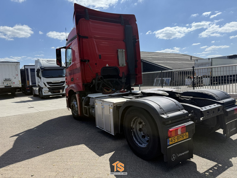 Mercedes-Benz ACTROS 19.36 - AUTOMATIC - NL TOP TRUCK - TUV 1/26 - شاحنة جرار: صور 4 Mercedes-Benz ACTROS 19.36 - AUTOMATIC - NL TOP TRUCK - TUV 1/26 - شاحنة جرار: صور 4