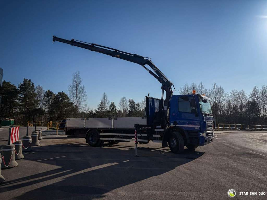 DAF CF 65 4x2 HIAB 144 E-3 HDS Crane Euro 5 - شاحنة كرين: صور 2 DAF CF 65 4x2 HIAB 144 E-3 HDS Crane Euro 5 - شاحنة كرين: صور 2