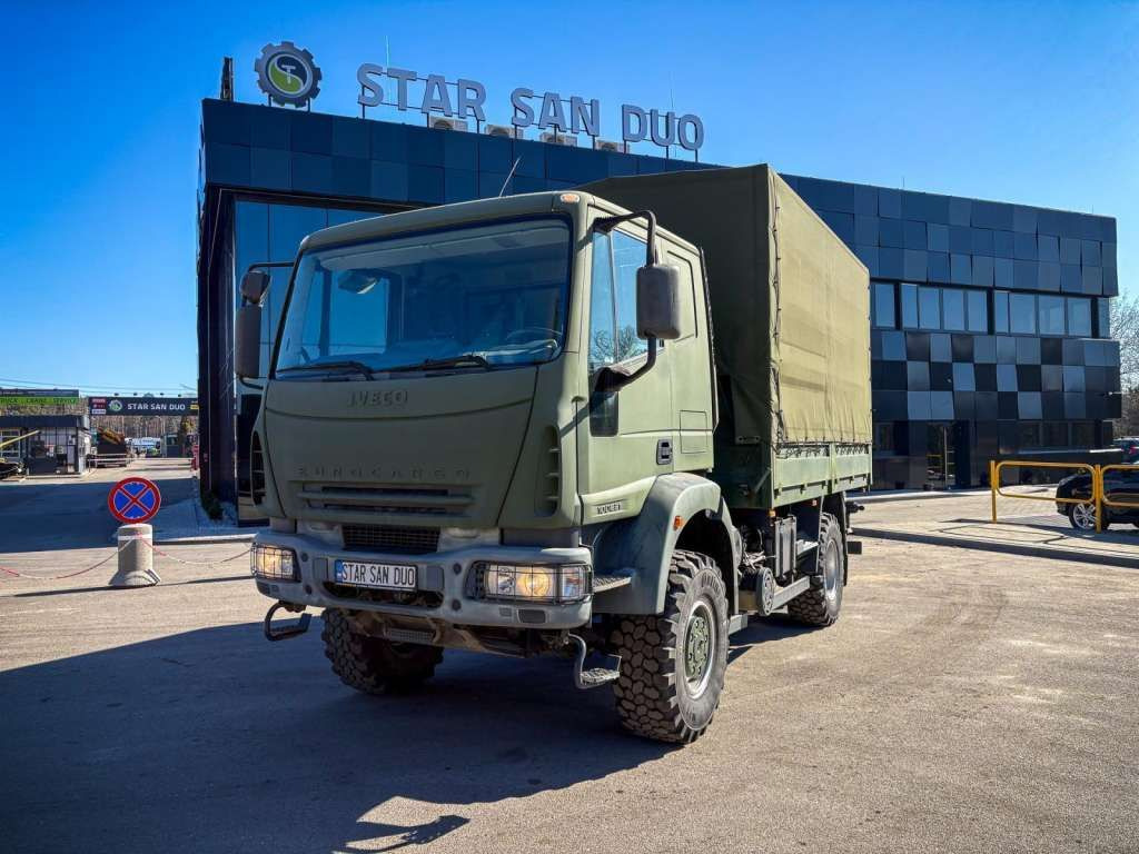Iveco EUROCARGO 4x4 Offroad Camper Winde - شاحنة ستارة: صور 1 Iveco EUROCARGO 4x4 Offroad Camper Winde - شاحنة ستارة: صور 1