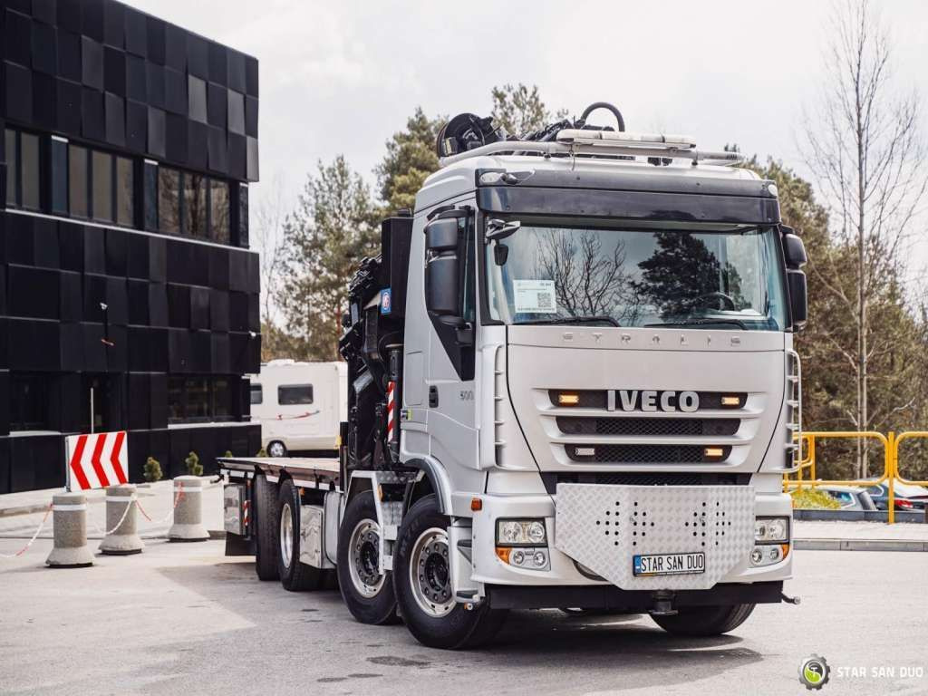 شاحنة كرين Iveco  STRALIS AS320S50Y 8x2 HMF 8520-0K6 FLY JIB Winc: صور 9