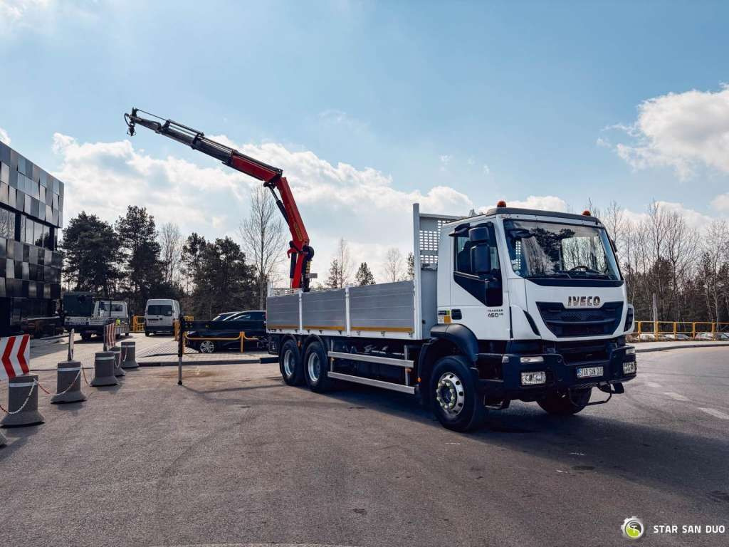 Iveco TRAKKER 450 6x4 PALFINGER PK 18502 SH Rotator - شاحنة كرين: صور 2 Iveco TRAKKER 450 6x4 PALFINGER PK 18502 SH Rotator - شاحنة كرين: صور 2