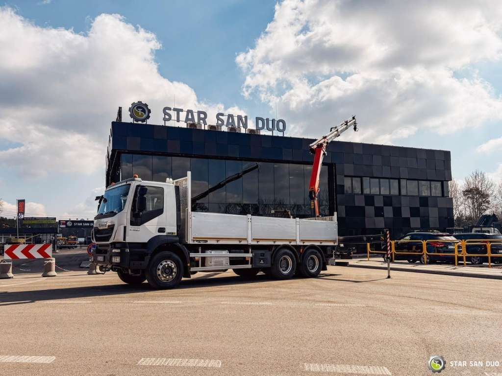 Iveco TRAKKER 450 6x4 PALFINGER PK 18502 SH Rotator - شاحنة كرين: صور 5 Iveco TRAKKER 450 6x4 PALFINGER PK 18502 SH Rotator - شاحنة كرين: صور 5