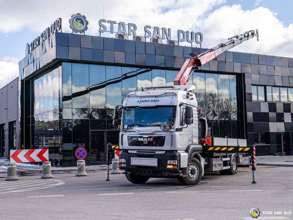 MAN TGA 18.350 4x4 Fassi F235 Crane Kran - شاحنة كرين: صور 1 MAN TGA 18.350 4x4 Fassi F235 Crane Kran - شاحنة كرين: صور 1