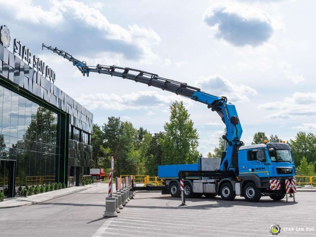 MAN TGA 35.480 8x4 H PALFINGER PK 150002 Crane Winc - شاحنة كرين: صور 2 MAN TGA 35.480 8x4 H PALFINGER PK 150002 Crane Winc - شاحنة كرين: صور 2
