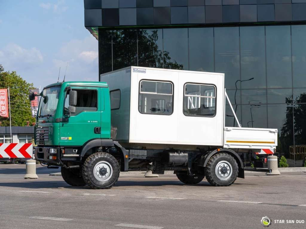 MAN TGM 13.240 4x4 BL Double Cab Camper BUS - الشاسيه شاحنة: صور 4 MAN TGM 13.240 4x4 BL Double Cab Camper BUS - الشاسيه شاحنة: صور 4