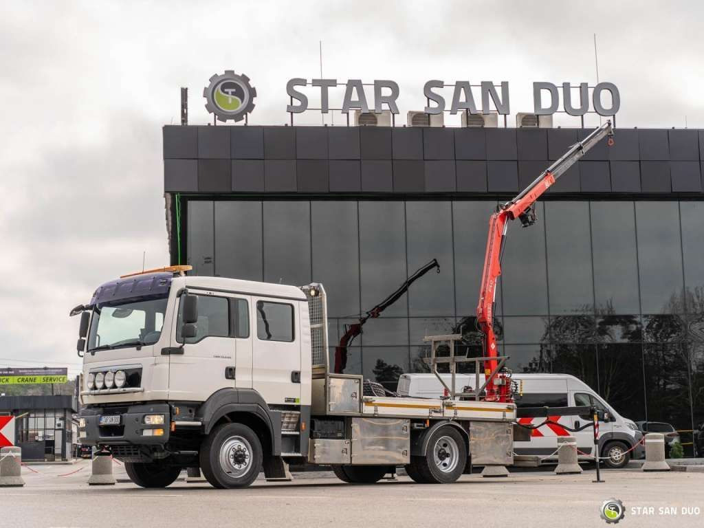 MAN TGM 13.290 4x4 FASSI F40B22 Crane Camper DOKA - شاحنة كرين: صور 4 MAN TGM 13.290 4x4 FASSI F40B22 Crane Camper DOKA - شاحنة كرين: صور 4