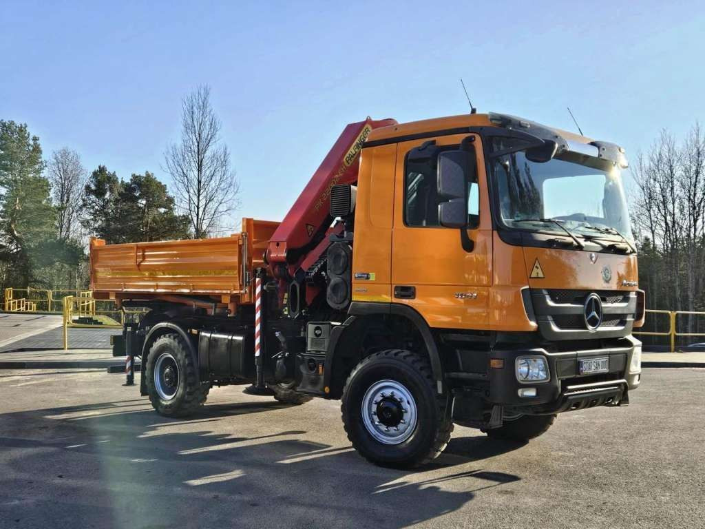 Mercedes-Benz ACTROS 1841 4x4 PALFINGER PK 22002 CRANE KIPER - شاحنة كرين, قلابات: صور 4 Mercedes-Benz ACTROS 1841 4x4 PALFINGER PK 22002 CRANE KIPER - شاحنة كرين, قلابات: صور 4