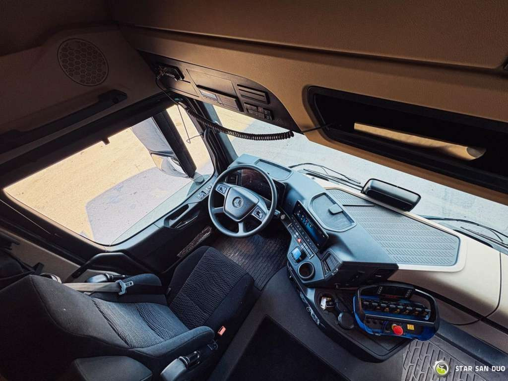 شاحنة كرين Mercedes-Benz ACTROS 3351 NEW 6x4 Fassi F485 Crane: صور 18 شاحنة كرين Mercedes-Benz ACTROS 3351 NEW 6x4 Fassi F485 Crane: صور 18