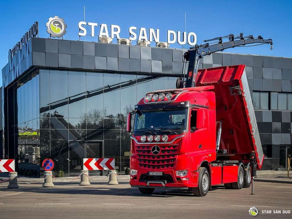 Mercedes-Benz AROCS 3358L 6x4 HIAB 192X-HIPRO E-6 Crane Kippe - شاحنة كرين: صور 1 Mercedes-Benz AROCS 3358L 6x4 HIAB 192X-HIPRO E-6 Crane Kippe - شاحنة كرين: صور 1
