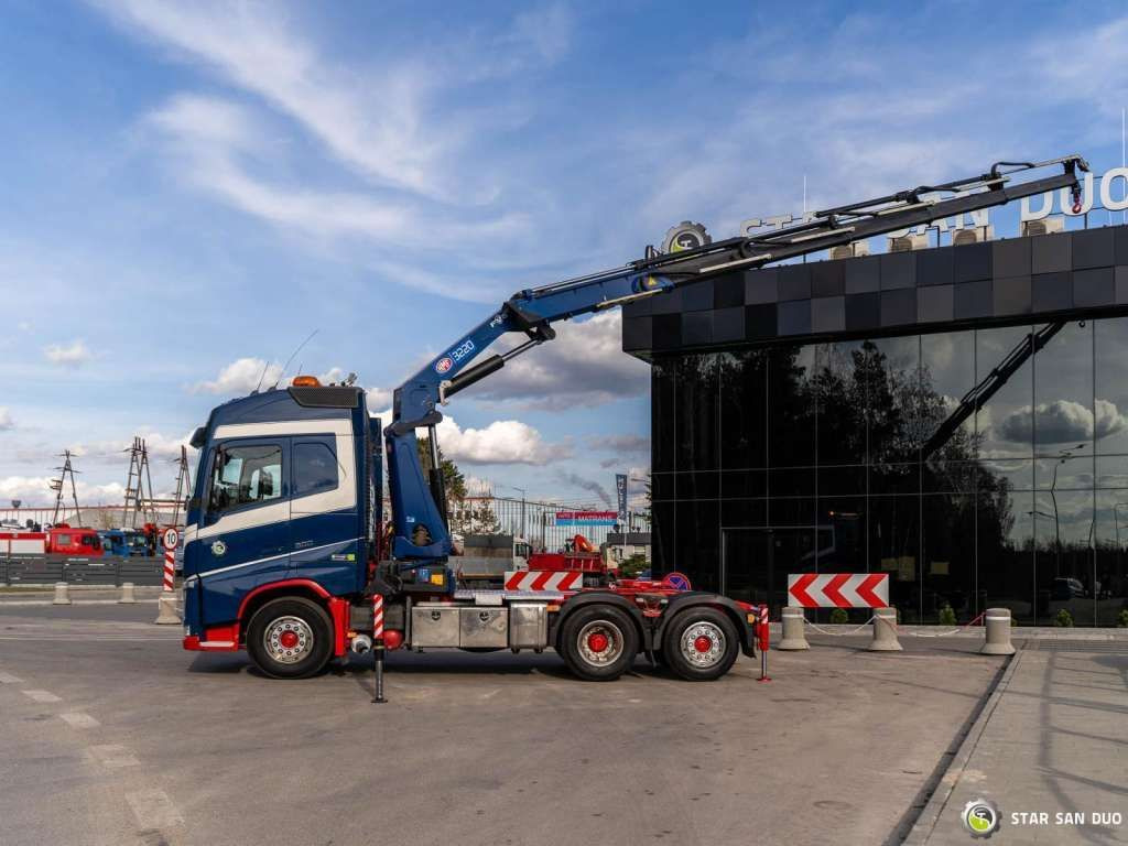 Volvo FH 500 6x2 HMF 3220-K5 HDS Crane Euro 6 - شاحنة كرين, شاحنة جرار: صور 2 Volvo FH 500 6x2 HMF 3220-K5 HDS Crane Euro 6 - شاحنة كرين, شاحنة جرار: صور 2
