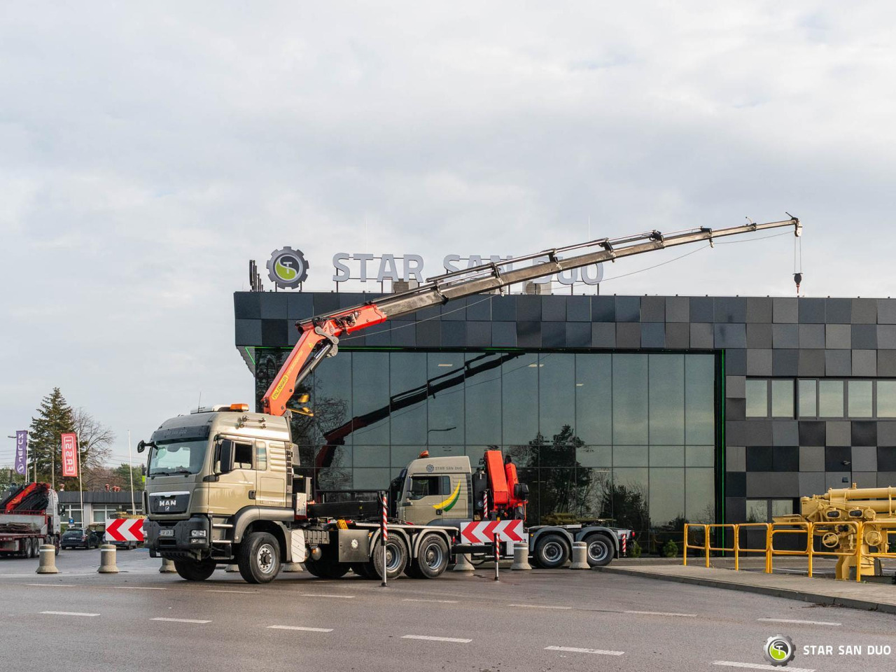 - شاحنة كرين: صور 3 - شاحنة كرين: صور 3