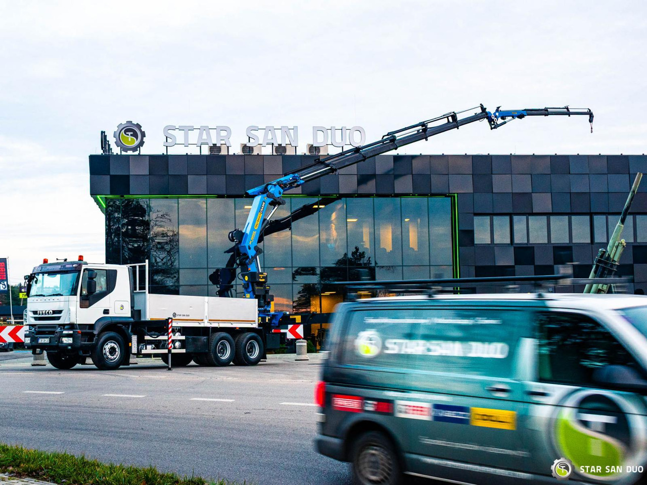 - شاحنة كرين: صور 5 - شاحنة كرين: صور 5