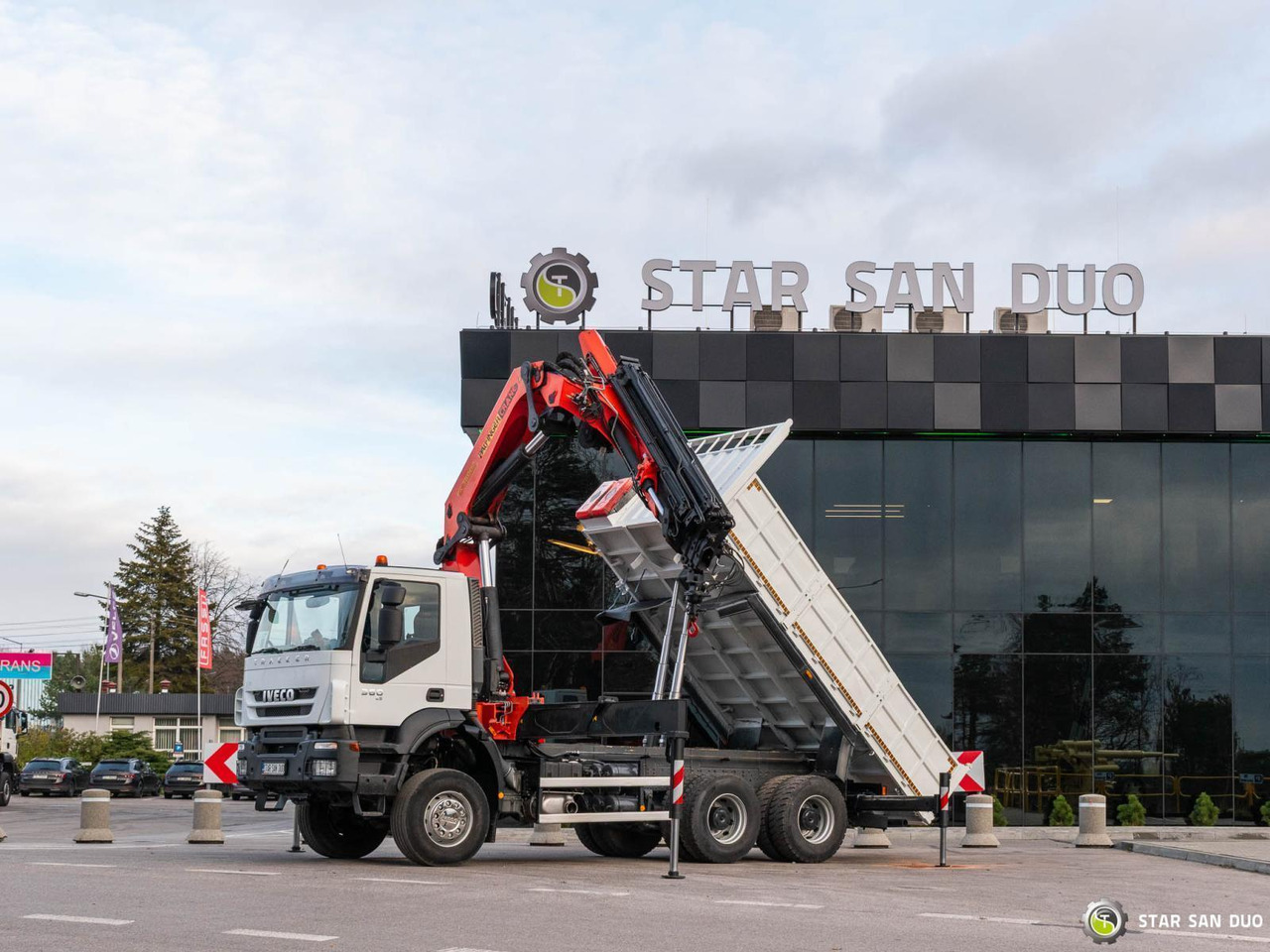 - شاحنة كرين: صور 1 - شاحنة كرين: صور 1