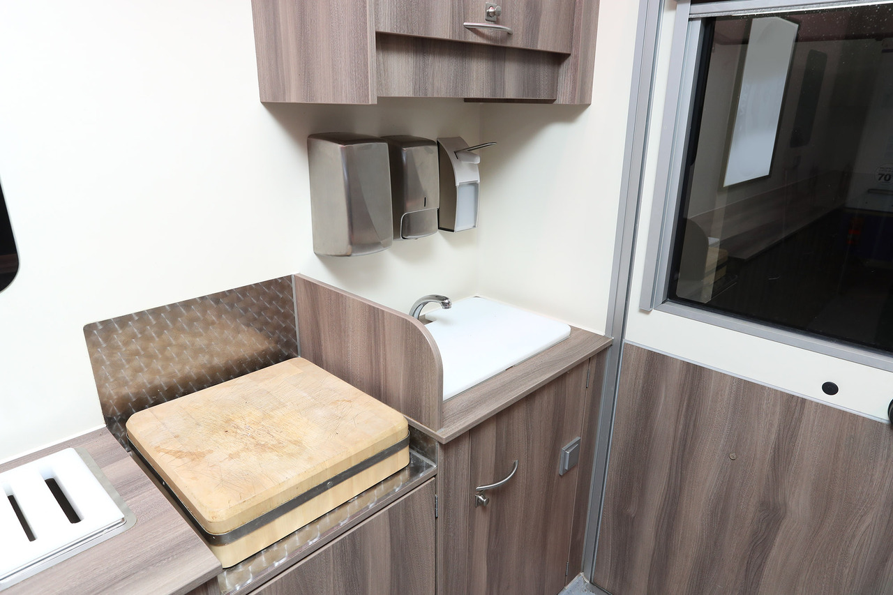 عربة الطعام Verkaufsanhänger Seico: صور 16 عربة الطعام Verkaufsanhänger Seico: صور 16