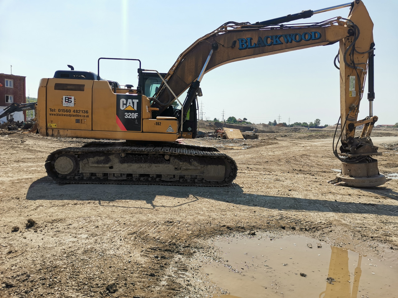 CATERPILLAR 320 F - حفارات زحافة: صور 5 CATERPILLAR 320 F - حفارات زحافة: صور 5