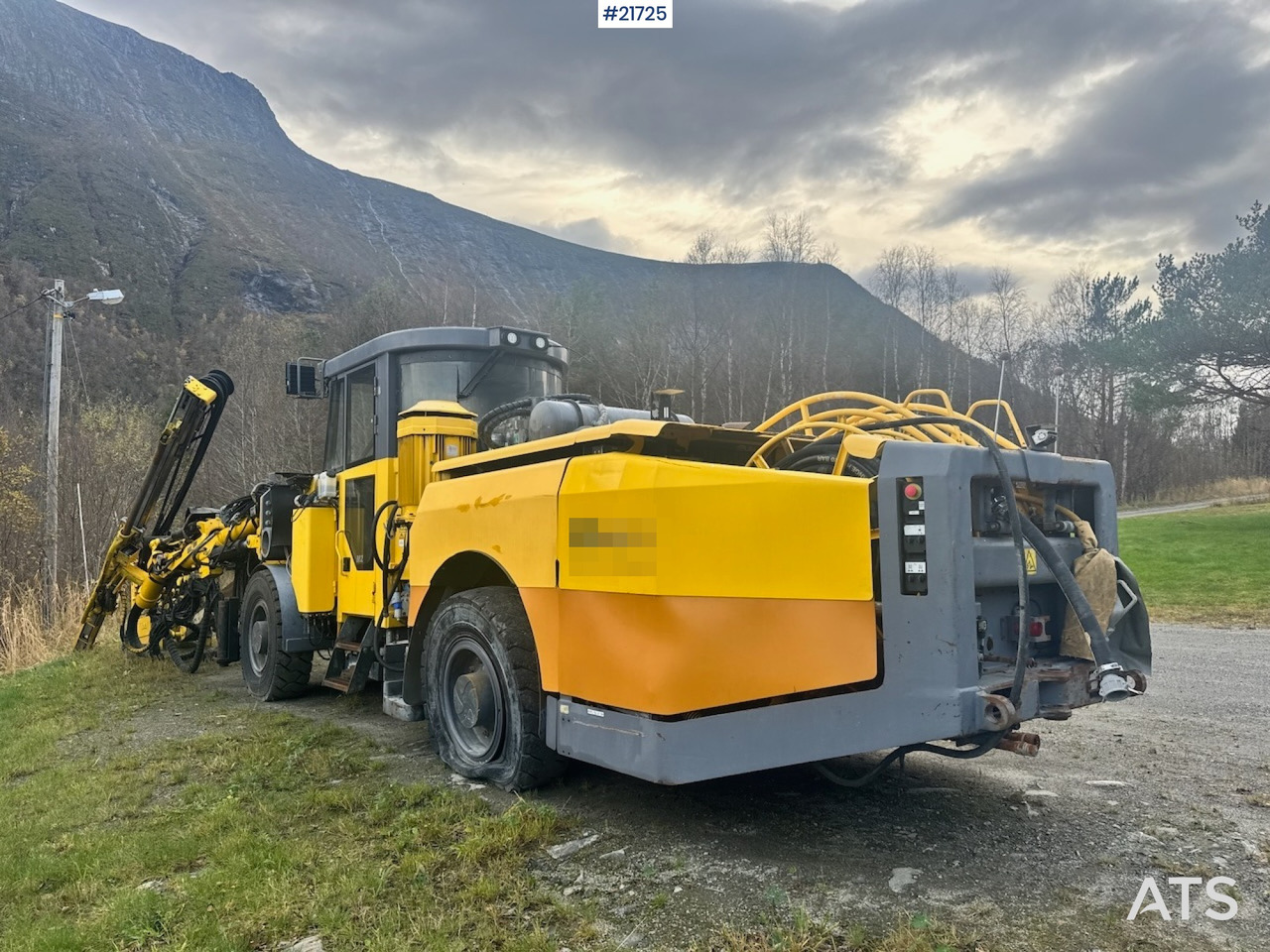 Atlas Copco 2015 Atlas Copco Boomer MC2 Tunnelborerigg. - آلة حفر الأنفاق: صور 5 Atlas Copco 2015 Atlas Copco Boomer MC2 Tunnelborerigg. - آلة حفر الأنفاق: صور 5