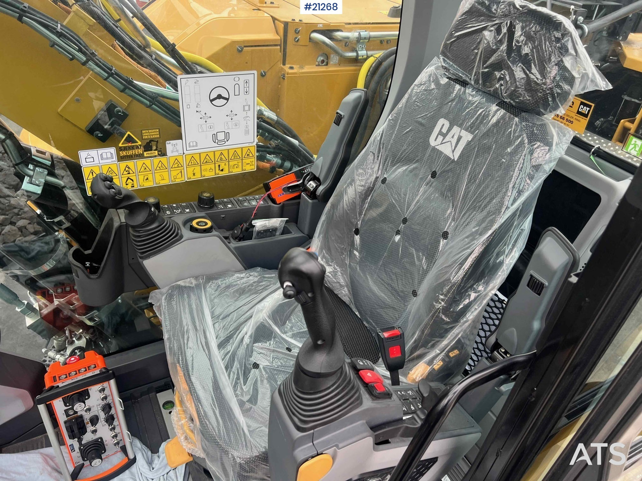 حفارة على عجلات CAT M315: صور 6