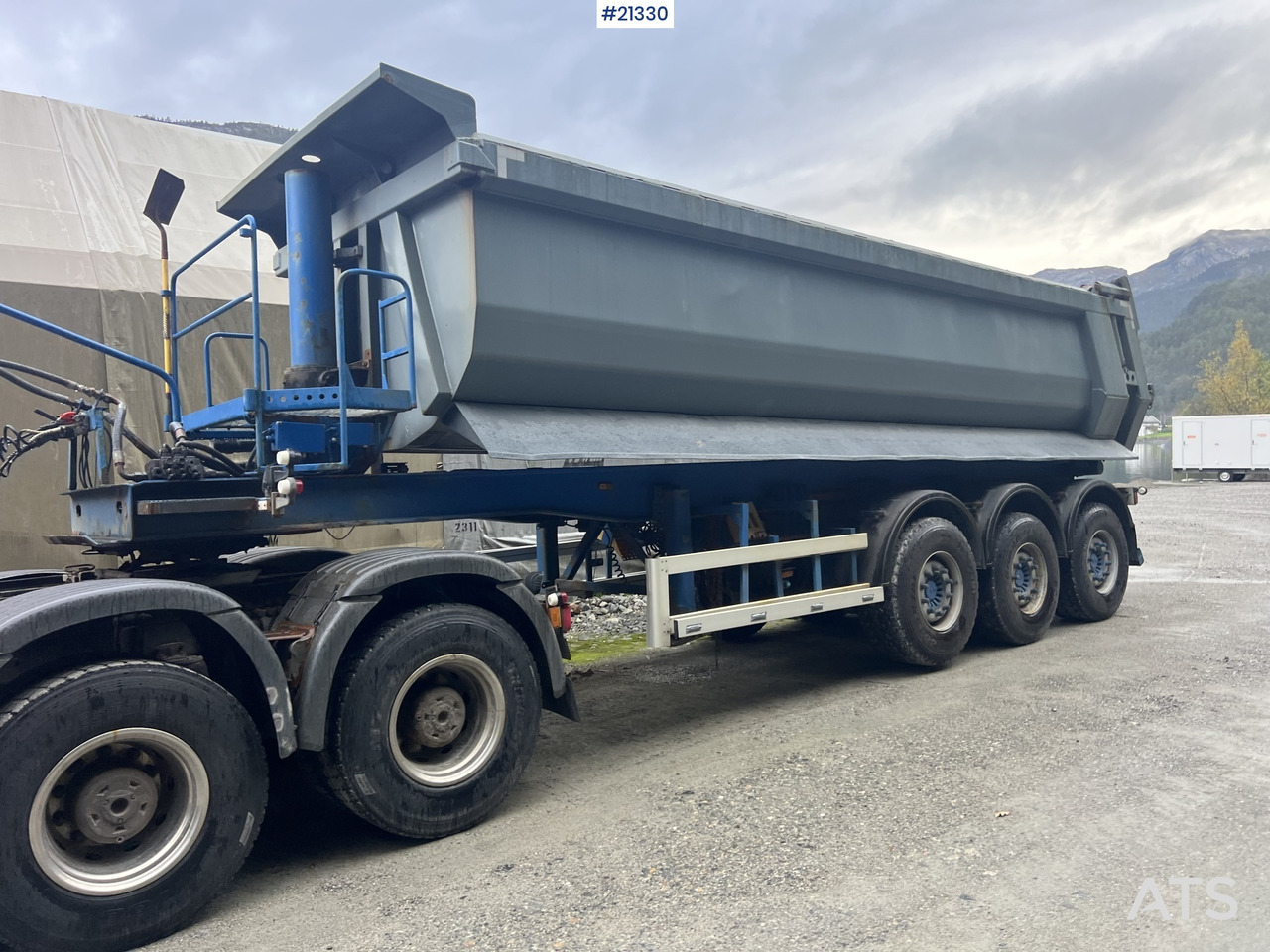 Carnehl 3 akslet tippsemi - قلابة نصف مقطورة: صور 4 Carnehl 3 akslet tippsemi - قلابة نصف مقطورة: صور 4