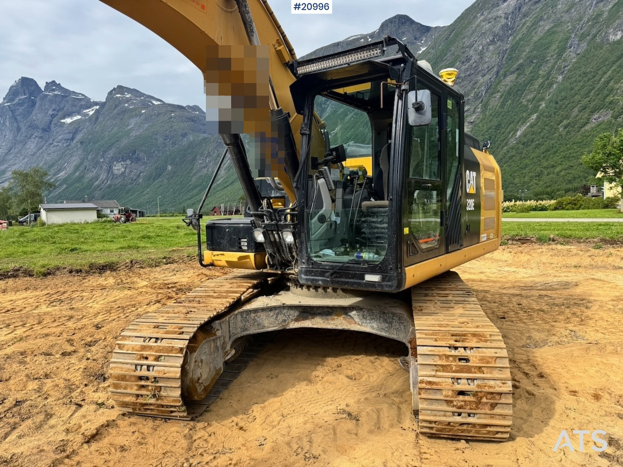 حفارات زحافة Caterpillar 320EL: صور 25