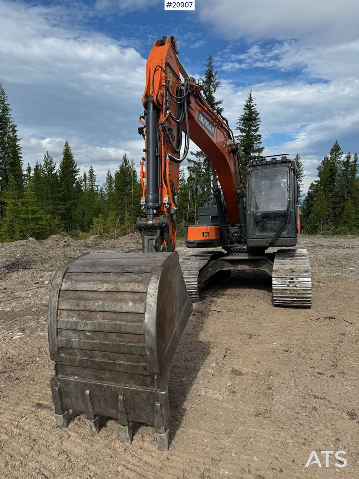 Doosan DX160LC Beltegraver – Rotortilt og 2 skuffer - حفارات زحافة: صور 3 Doosan DX160LC Beltegraver – Rotortilt og 2 skuffer - حفارات زحافة: صور 3