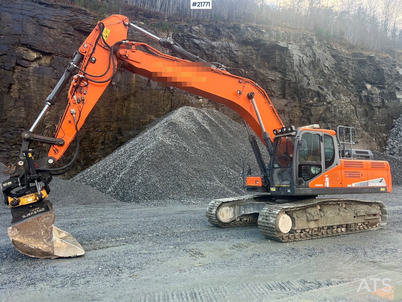 Doosan Dx300lc-5 Gravemaskin m/ rototilt og pusseskuffe - حفارة: صور 1 Doosan Dx300lc-5 Gravemaskin m/ rototilt og pusseskuffe - حفارة: صور 1