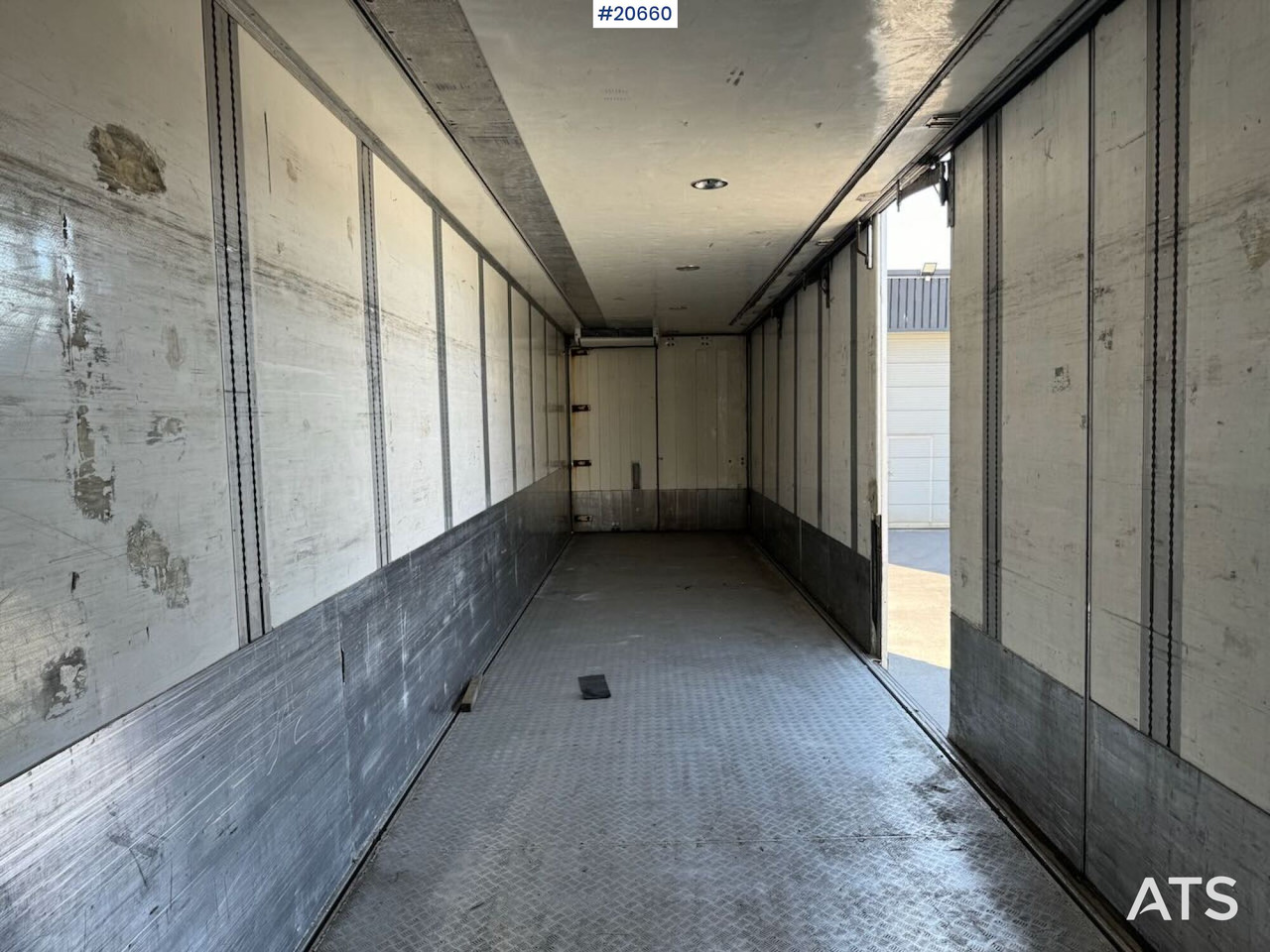 مبردة نصف مقطورة Ekeri Skapsemi m/ full sideåpning og Carrier aggregat: صور 23