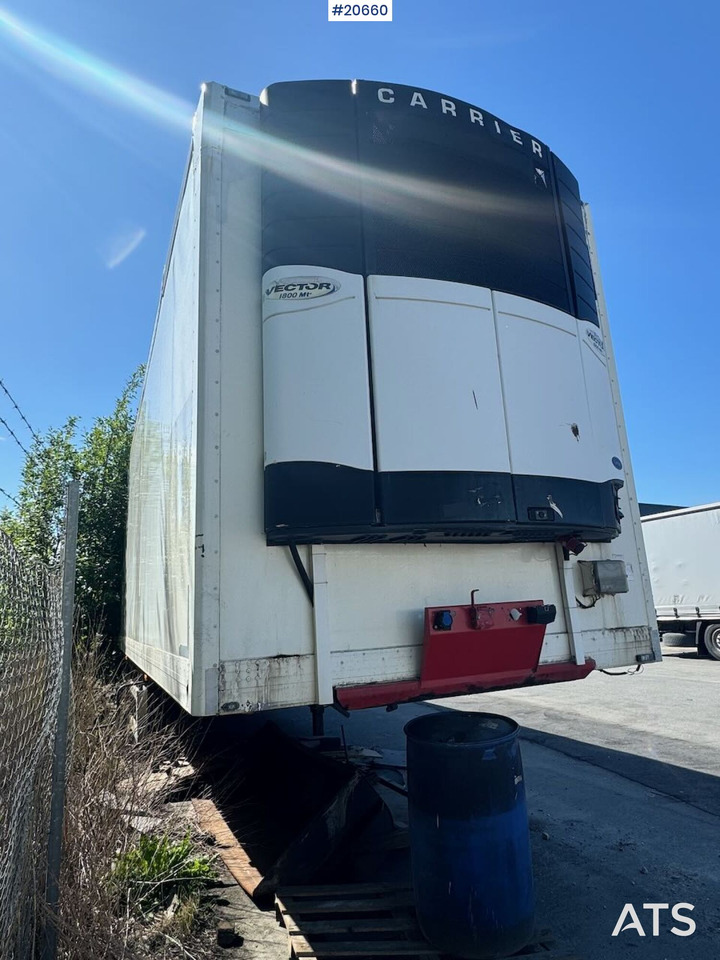 Ekeri Skapsemi m/ full sideåpning og Carrier aggregat - مبردة نصف مقطورة: صور 4 Ekeri Skapsemi m/ full sideåpning og Carrier aggregat - مبردة نصف مقطورة: صور 4