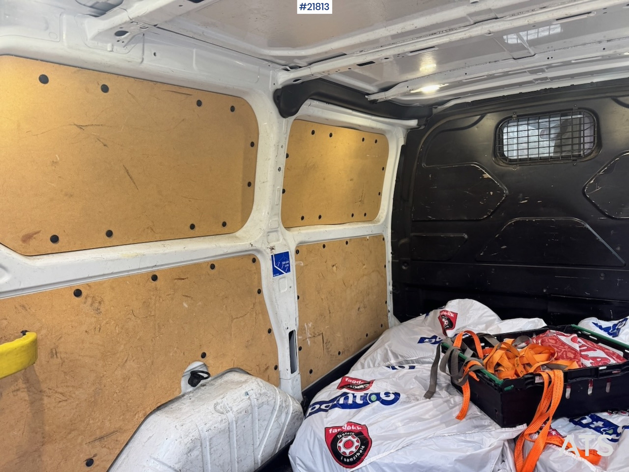 Ford TRANSIT إيجار Ford TRANSIT: صور 18