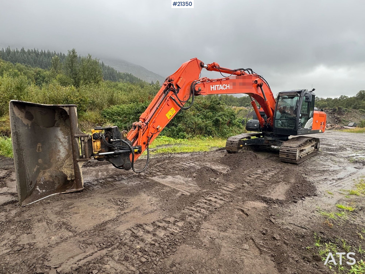 Hitachi ZX210LC - حفارة: صور 2 Hitachi ZX210LC - حفارة: صور 2