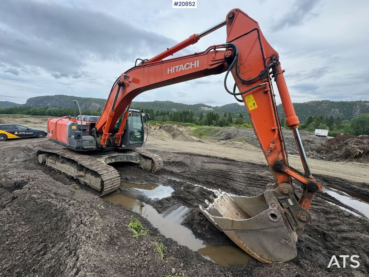 Hitachi ZX280LC-3 - حفارات زحافة: صور 4 Hitachi ZX280LC-3 - حفارات زحافة: صور 4