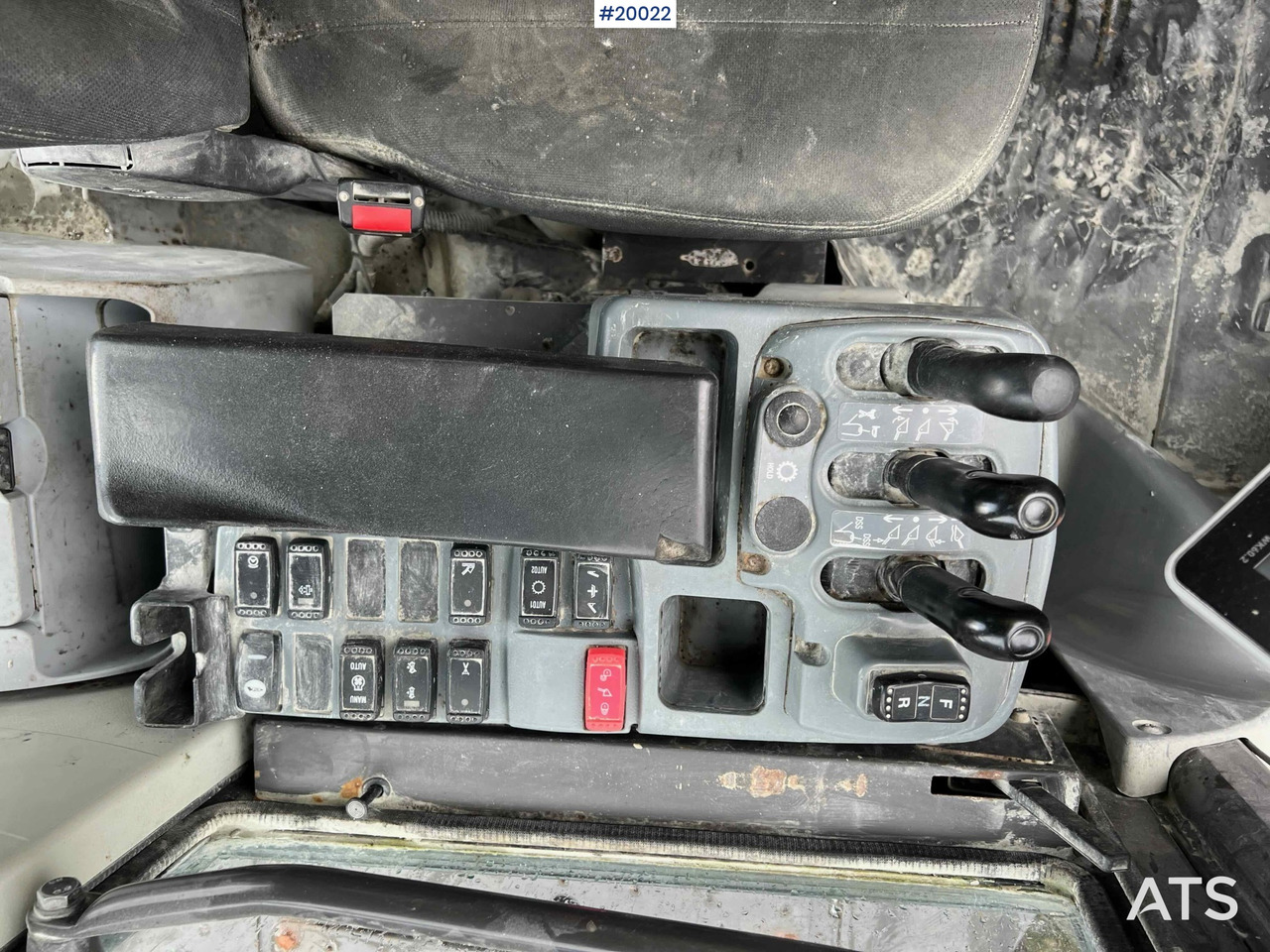 اللودر بعجل Hitachi zw370-6 hjullaster m / vekt, skriver og skuffe: صور 32 اللودر بعجل Hitachi zw370-6 hjullaster m / vekt, skriver og skuffe: صور 32