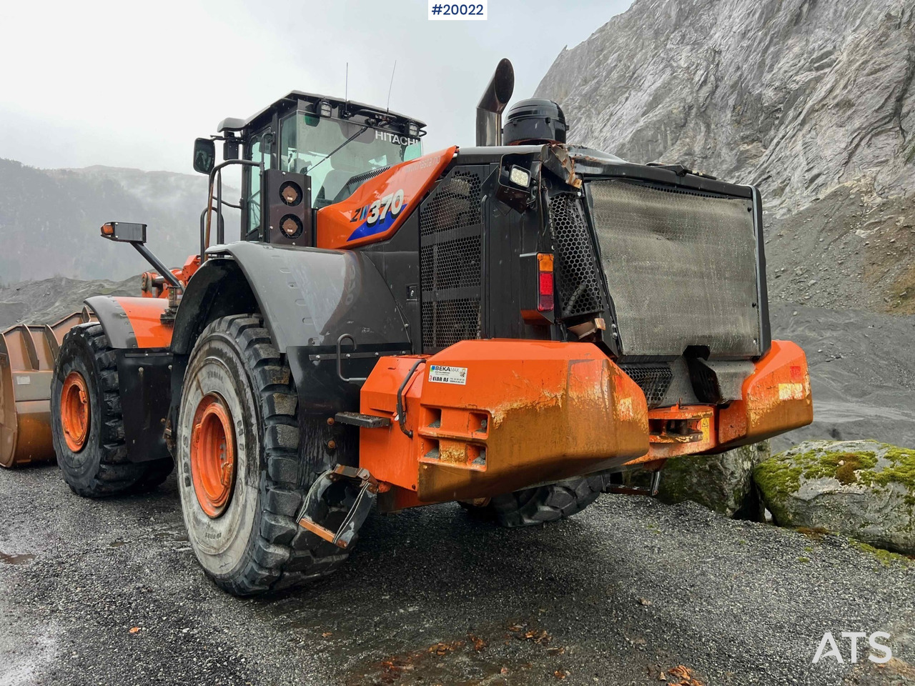 اللودر بعجل Hitachi zw370-6 hjullaster m / vekt, skriver og skuffe: صور 10 اللودر بعجل Hitachi zw370-6 hjullaster m / vekt, skriver og skuffe: صور 10