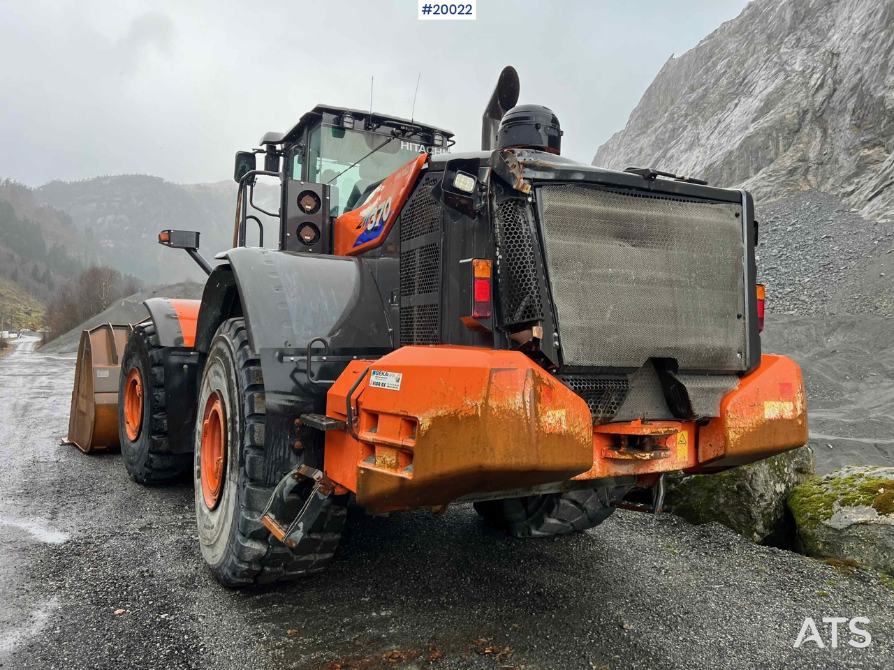 اللودر بعجل Hitachi zw370-6 hjullaster m / vekt, skriver og skuffe: صور 11 اللودر بعجل Hitachi zw370-6 hjullaster m / vekt, skriver og skuffe: صور 11