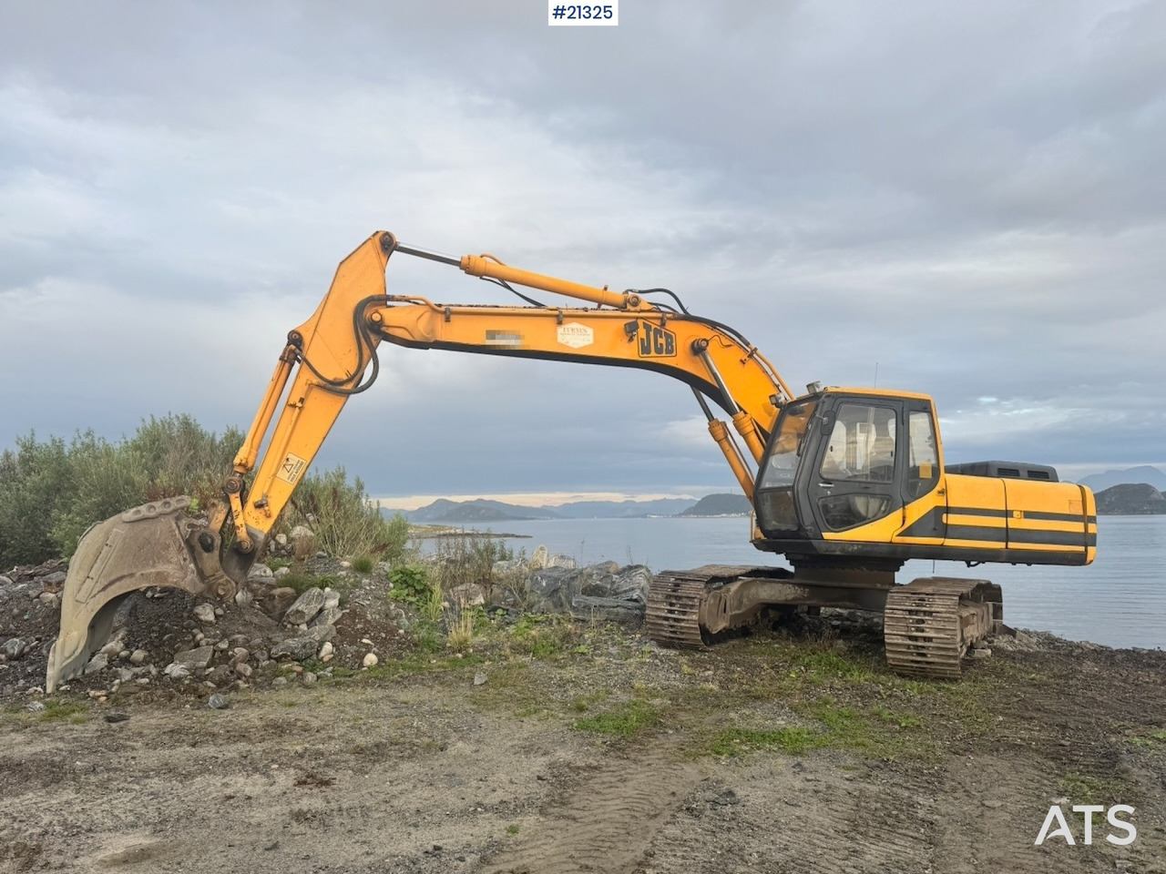 Jcb JS200LC - حفارات زحافة: صور 1 Jcb JS200LC - حفارات زحافة: صور 1