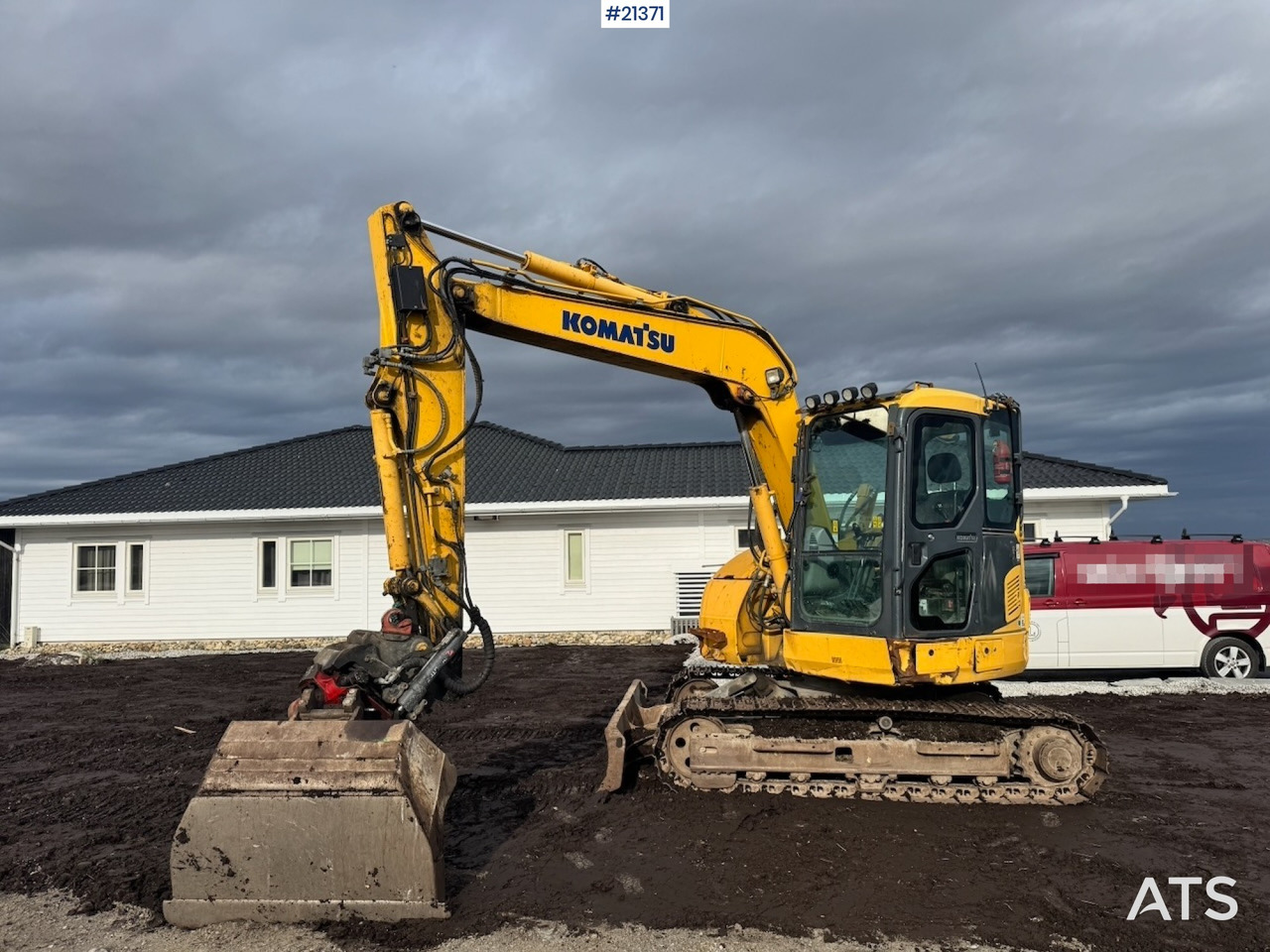 Komatsu PC78US-10 - حفارات زحافة: صور 1 Komatsu PC78US-10 - حفارات زحافة: صور 1