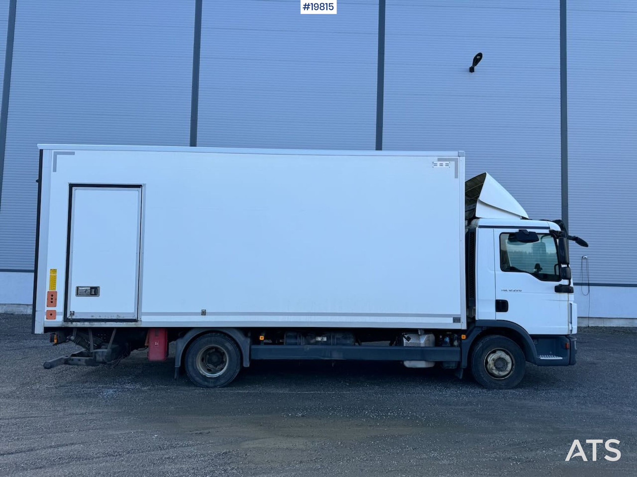 MAN TGL 12 220 - بصندوق مغلق شاحنة: صور 2 MAN TGL 12 220 - بصندوق مغلق شاحنة: صور 2