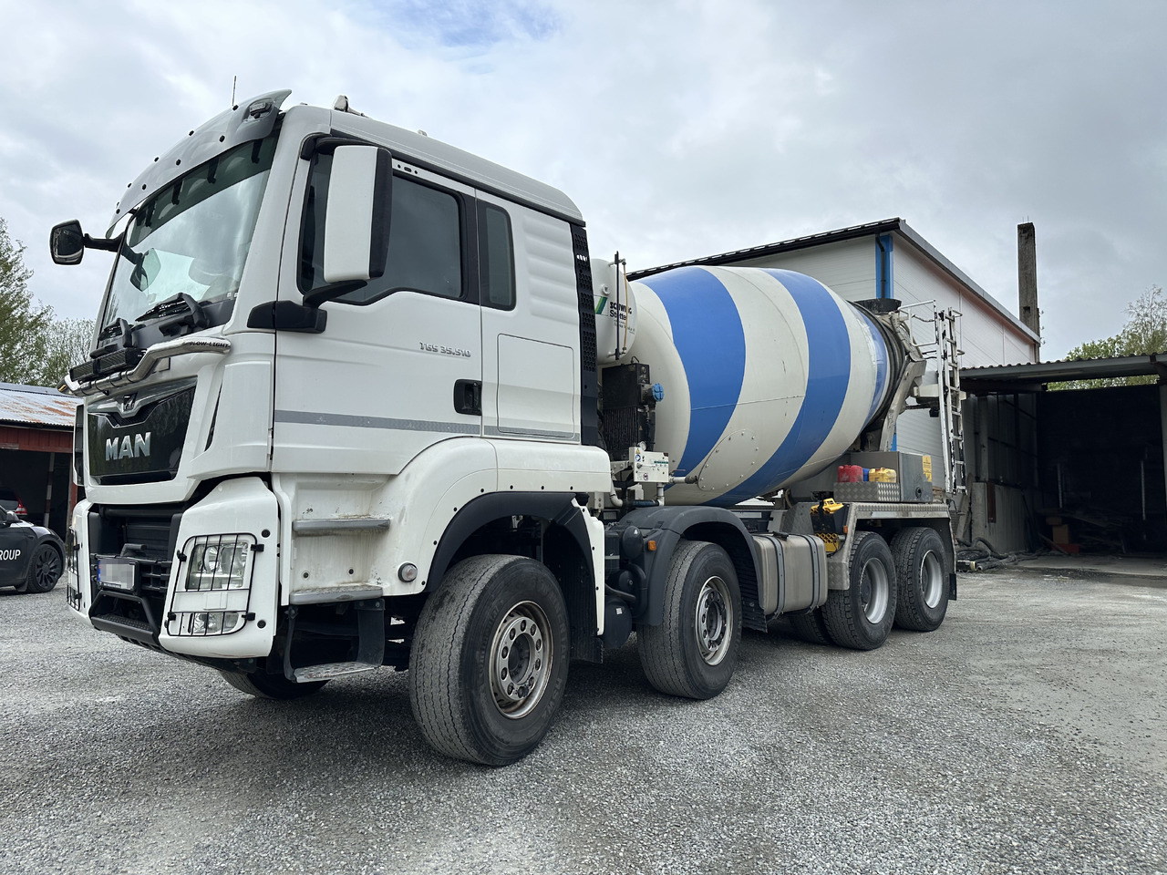 MAN TGS 35.510 8x4 betongbil med 9 meter hydr. renne (gullavtale) - شاحنة خلاطة خرسانة: صور 1 MAN TGS 35.510 8x4 betongbil med 9 meter hydr. renne (gullavtale) - شاحنة خلاطة خرسانة: صور 1