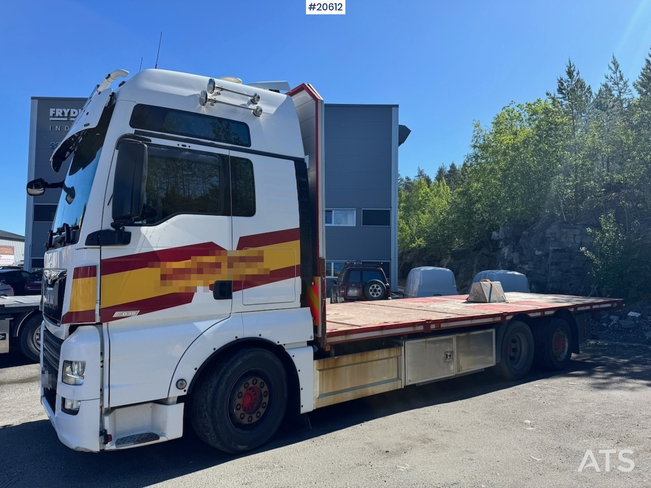 MAN TGX 580 - شاحنات مسطحة: صور 2 MAN TGX 580 - شاحنات مسطحة: صور 2