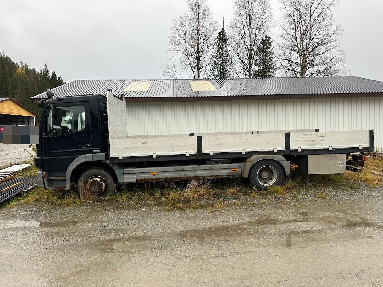 Mercedes 1524 L - شاحنات مسطحة: صور 3 Mercedes 1524 L - شاحنات مسطحة: صور 3